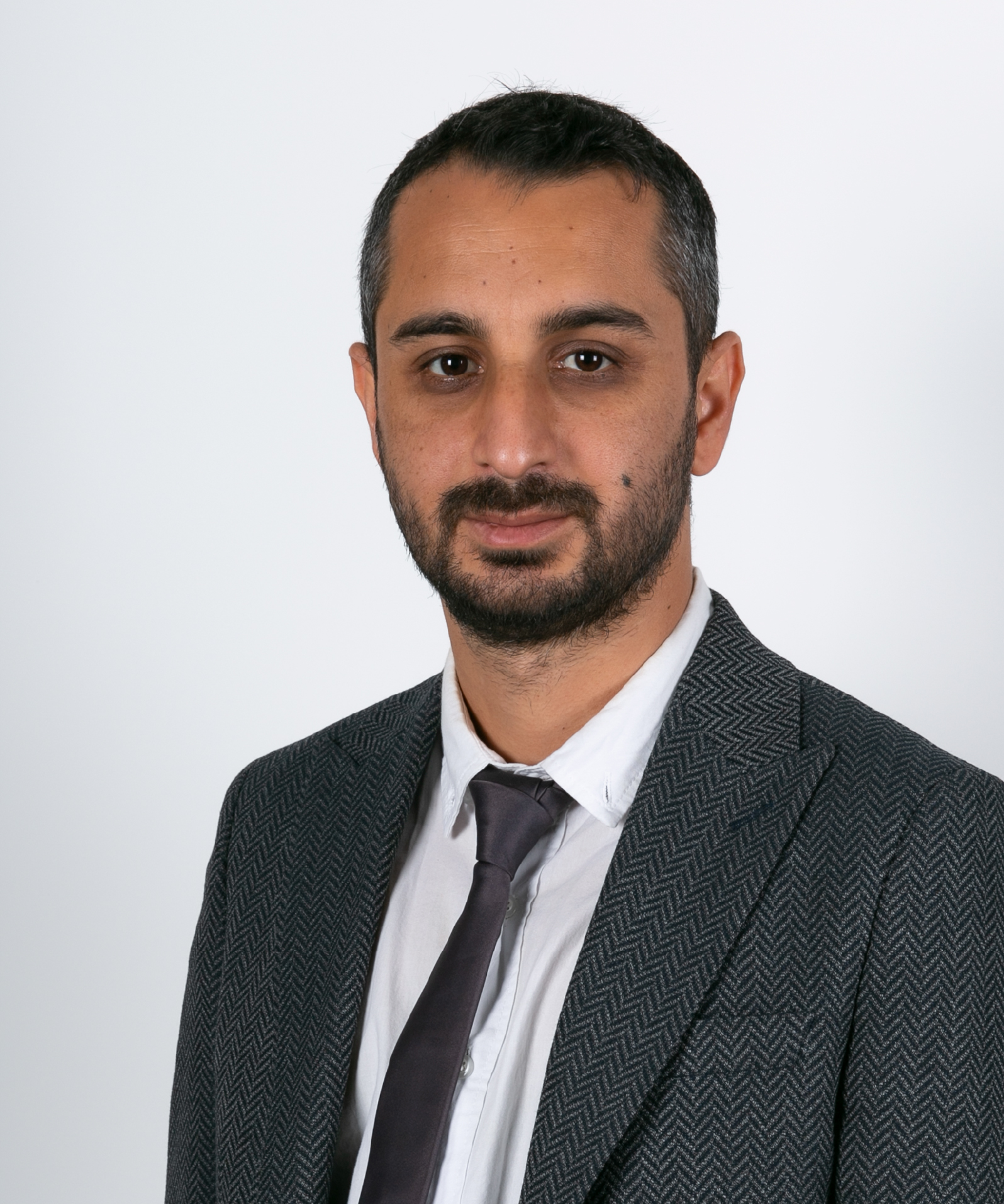 ALİ ÖZDEMİR