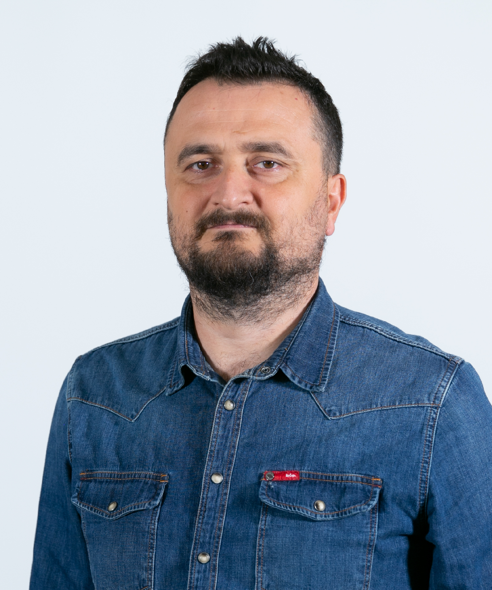BİRKUT GÜLER