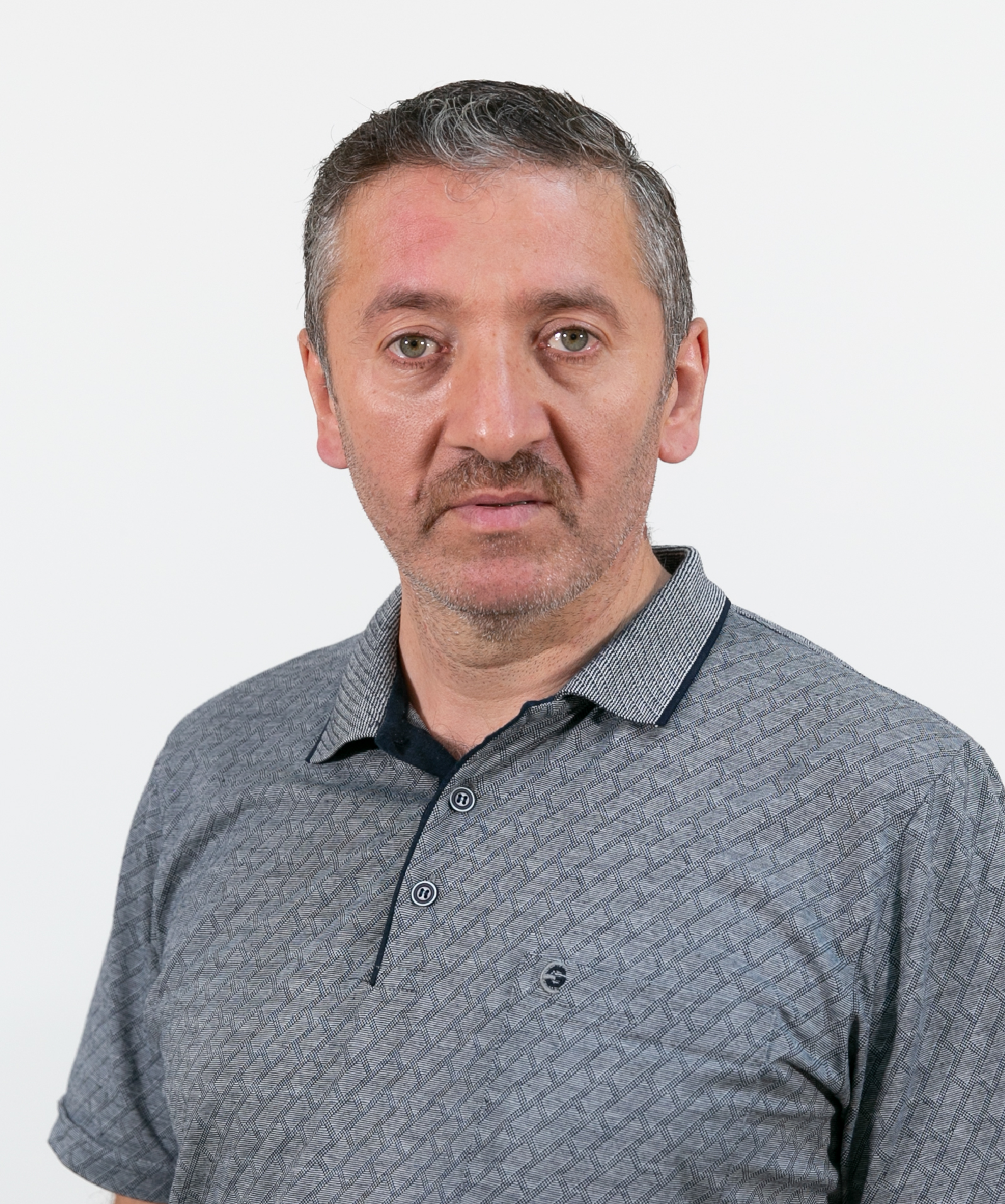 HÜSEYİN BURUŞ