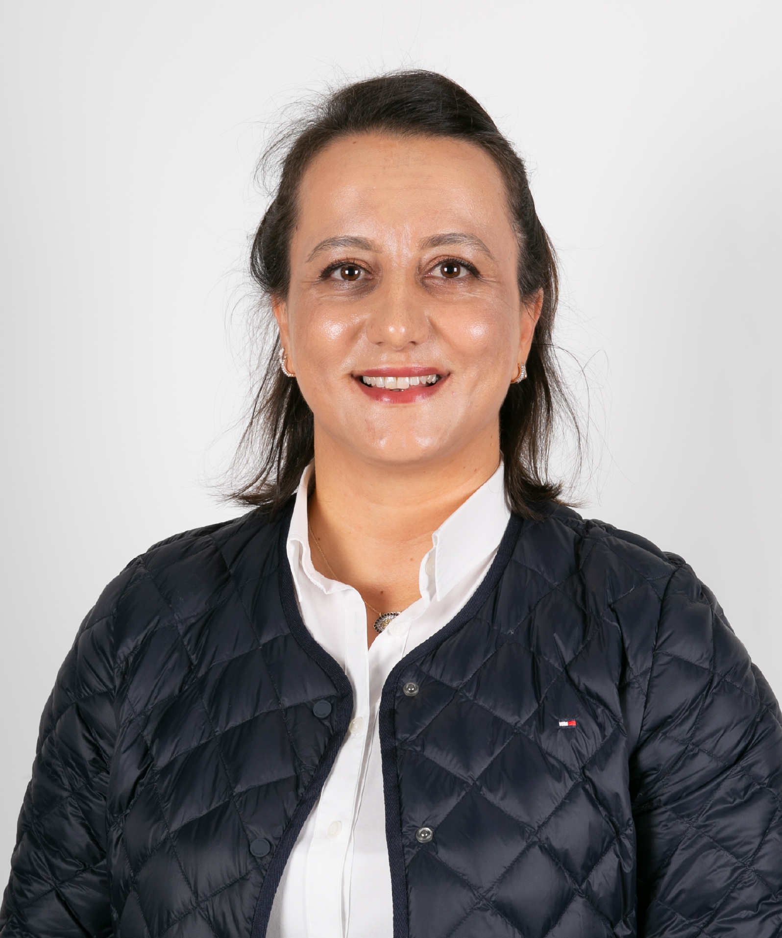 BANUÇİÇEK ÖZDEMİR