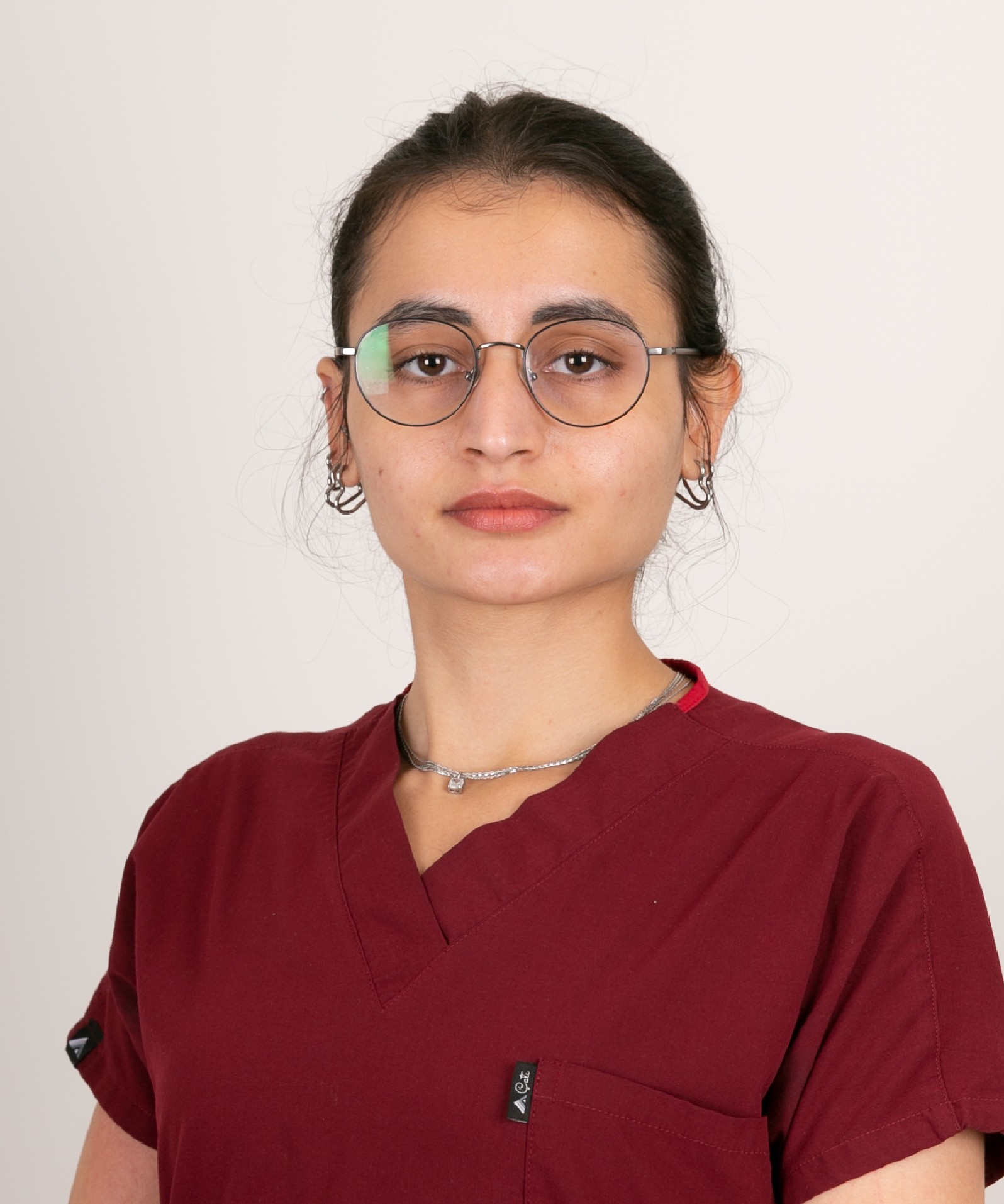 ELİF YILDIZ