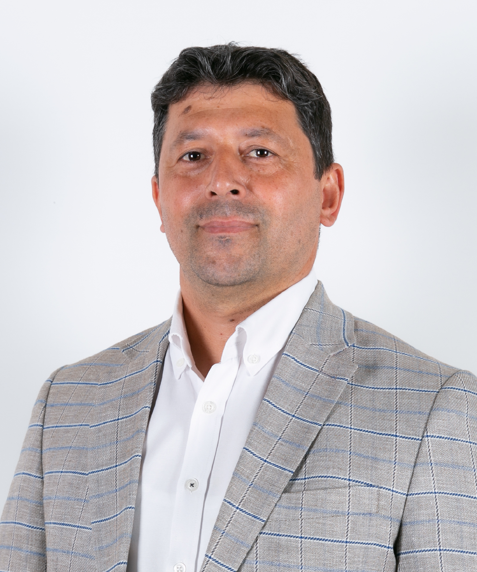 BÜNYAMİN YAZAR