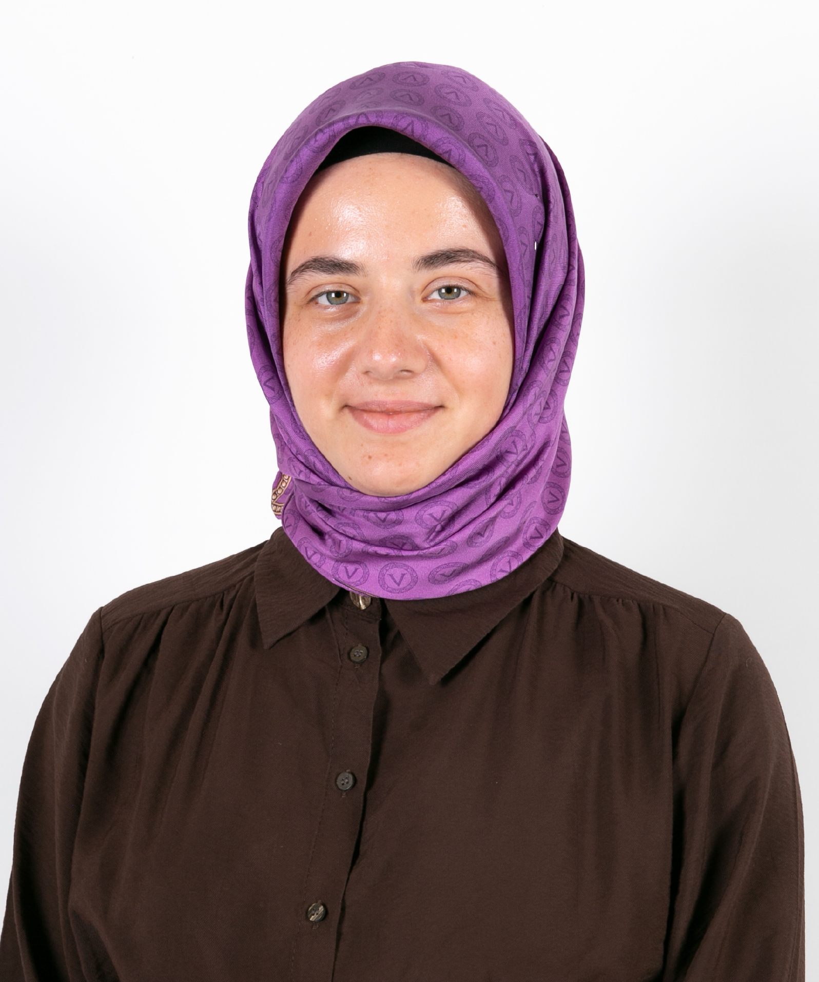 ELİF YAVUZYILMAZ
