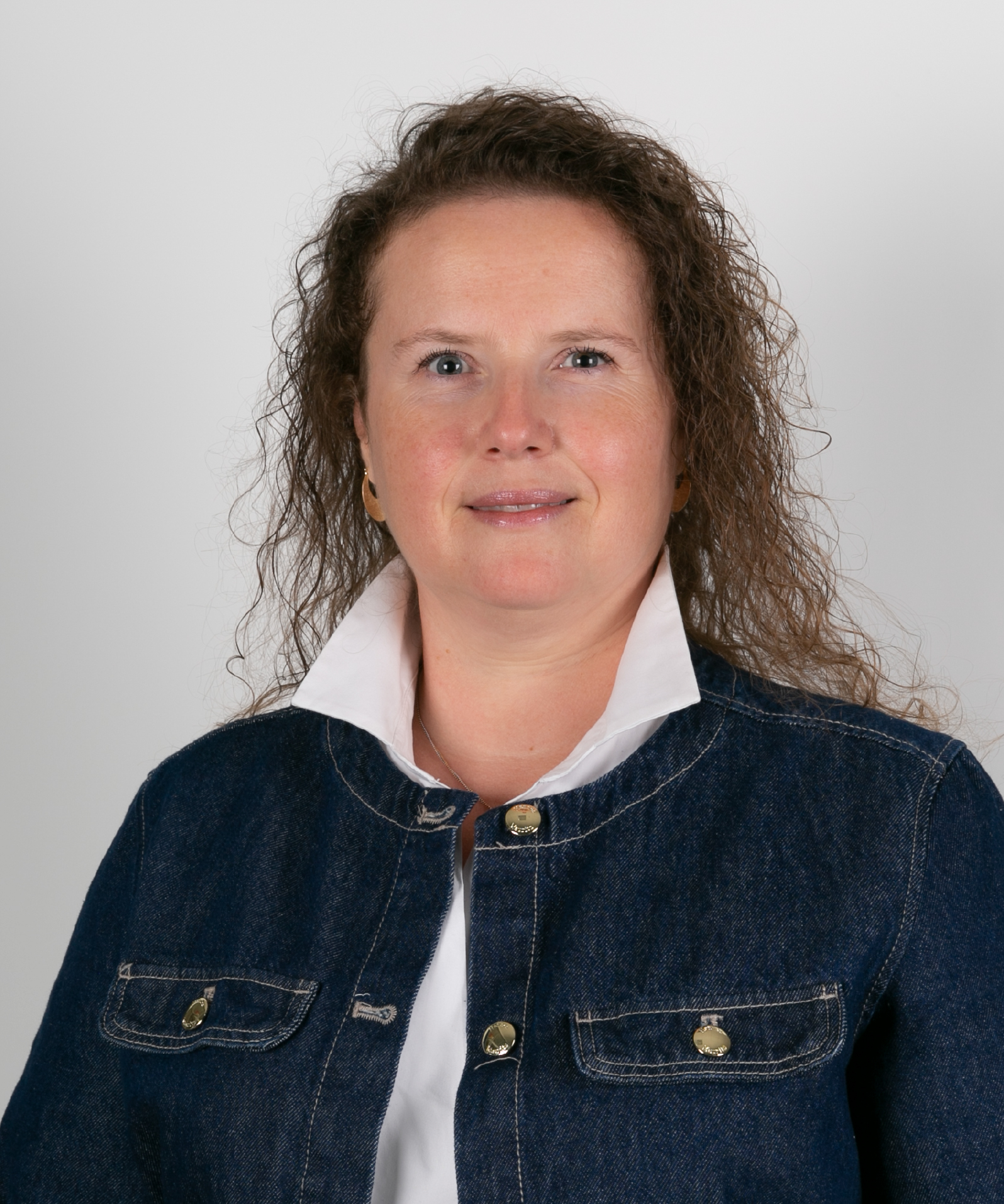 NAHİDE BURCU ARSLAN